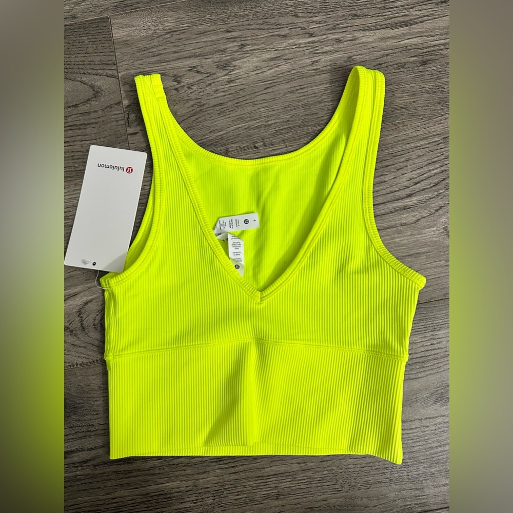 Lululemon pivot tank - Picture 2 of 2